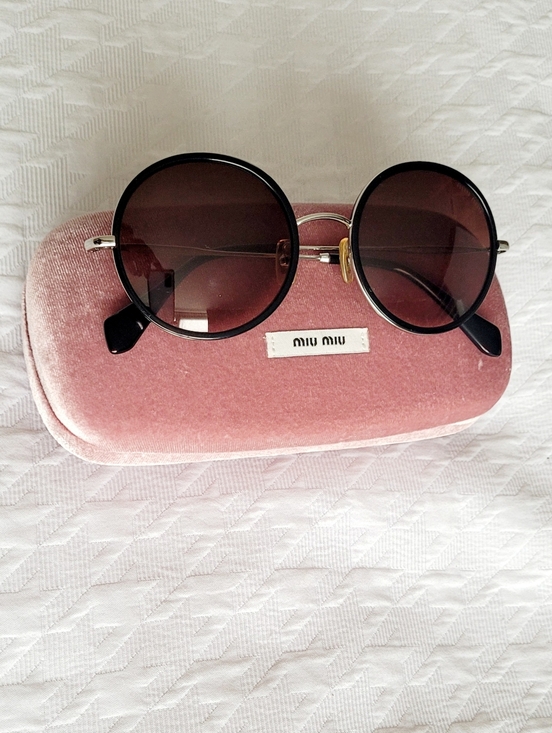 Miu Miu Sunglasses - Picture 7 of 9